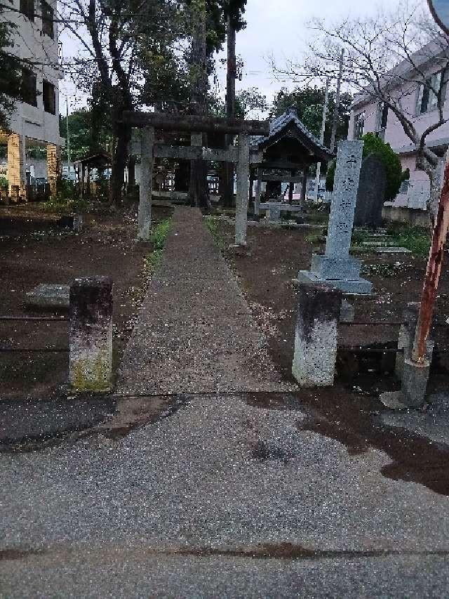 子安神社の写真1
