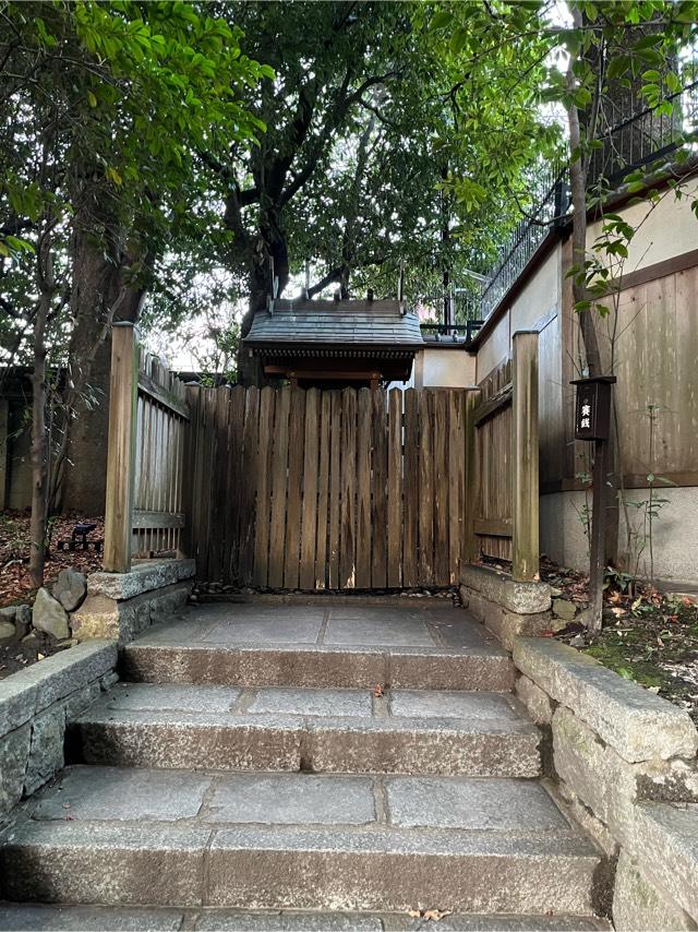 地主社(平安神宮神苑内)の写真1