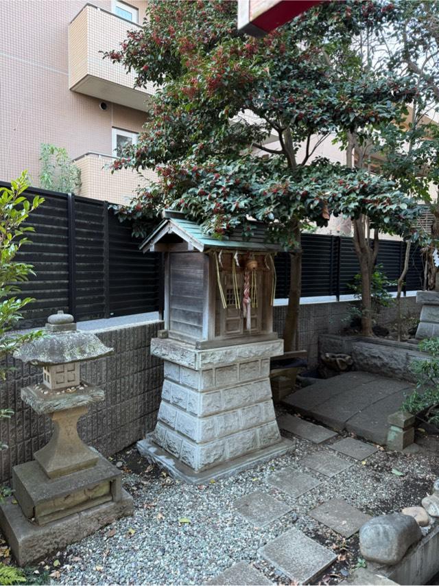 境内社（成宗弁財天社　境内）の写真1