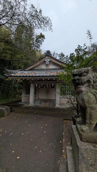 神武神社の参拝記録(こまいぬおさん)
