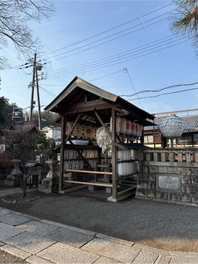 梵天奉鎮所（縣神社境内）の写真1