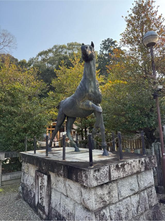 全てに勝ちま栗（乃木神社境内）の写真1