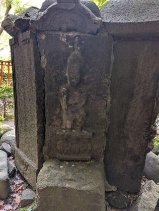 庚申塔（根津神社境内）の参拝記録(まーさんさん)