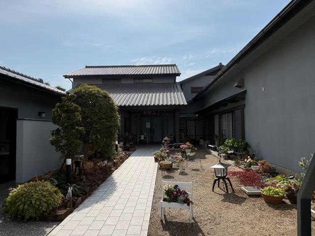 兵庫県宝塚市山本丸橋4丁目65-9 妙久寺の写真2