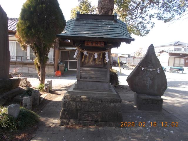 三峯神社（鹿島神社境内は）の写真1