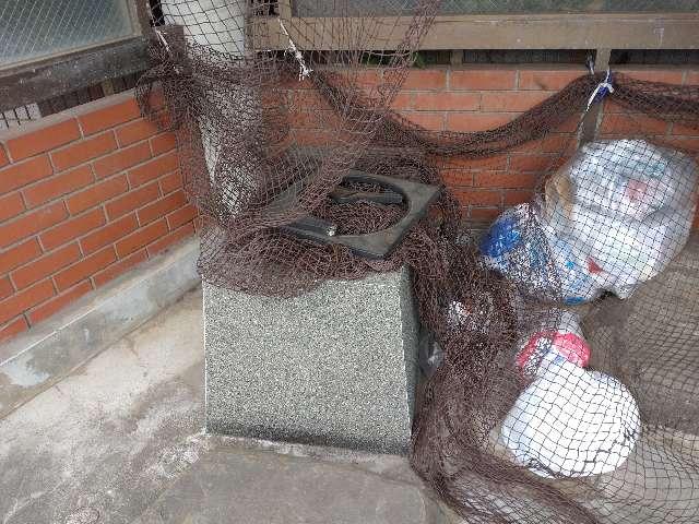 道祖神（ヴィサージュ伊勢原前）の写真1