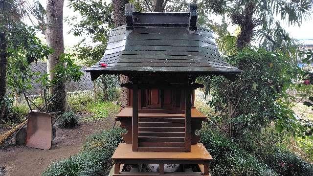 六所神社の写真1