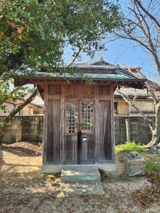 神社（西町東公園内）の参拝記録(ろかずさん)