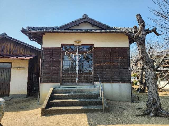 鶴羽神社の写真1