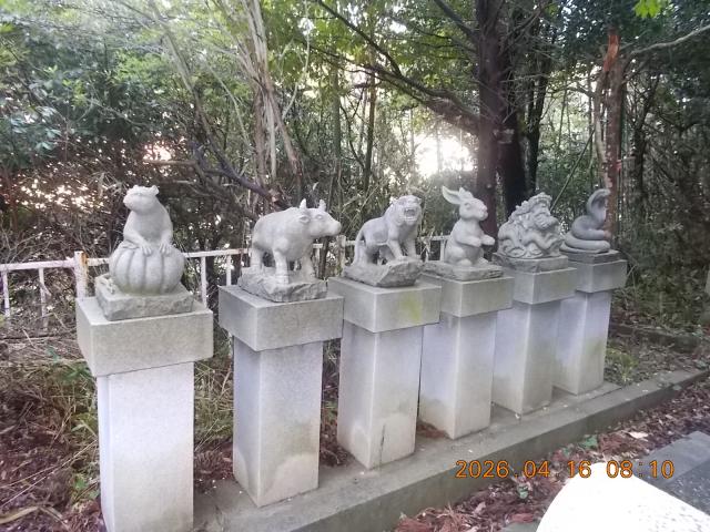 鳥取県米子市祇園町１-８３ 境内社（深浦神社境内）の写真2