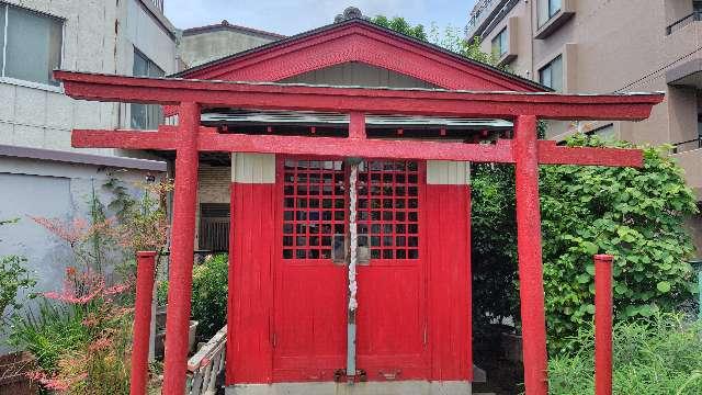 半富稲荷神社の写真1