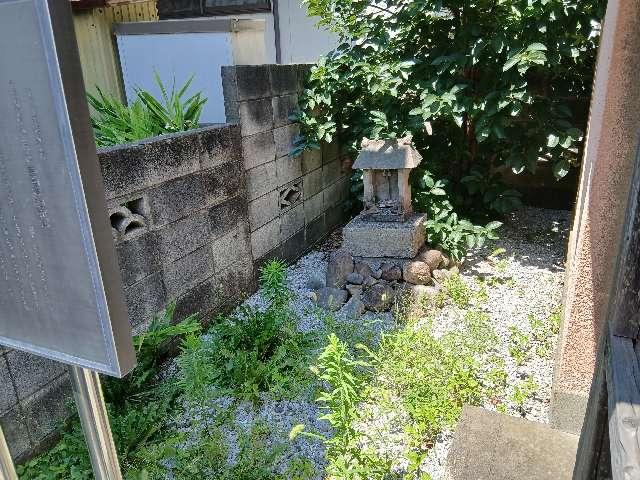 稲荷神社（鹿島神社境内社）の写真1