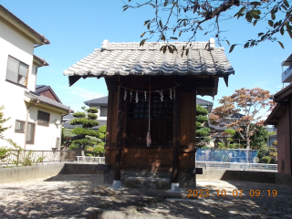 八幡神社（春日部市南中曽根）の参拝記録(ムンクさん)