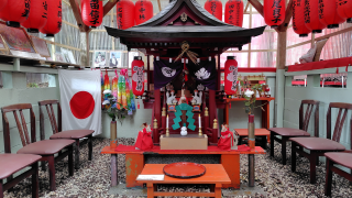子守白木根稲荷（清高稲荷大明神末社）の参拝記録(薔薇と檸檬で憂鬱それで顰蹙さん)