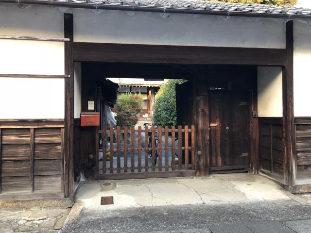 滋賀県大津市木下町11-33 敬願寺の写真1