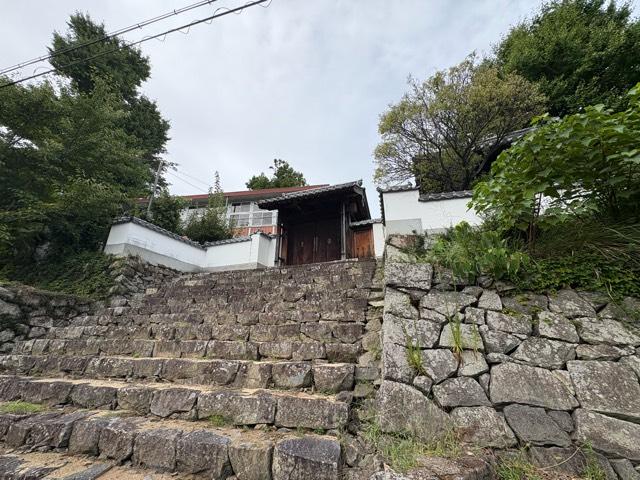 兵庫県西宮市名塩1-20-16 教行寺（名塩御坊）の写真2