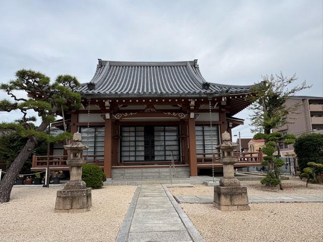兵庫県尼崎市武庫町2-21-2 養専寺の写真2