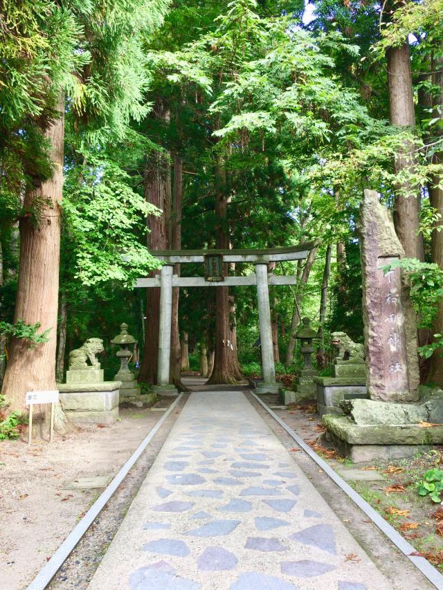 十和田神社の写真1