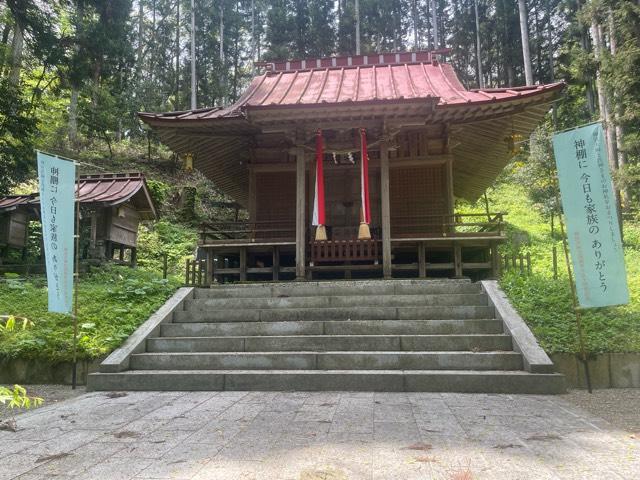 新山神社の写真1