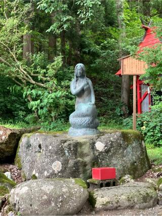 御座石神社の参拝記録(りんさん)