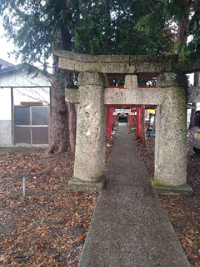 與次郎稲荷神社の写真1