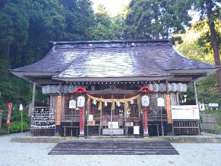 梨郷神社の参拝記録(桃さん)