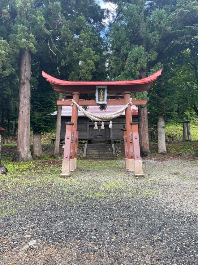 大里神社の写真1