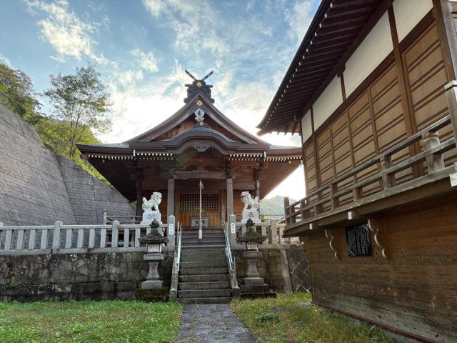 川原湯神社の写真1