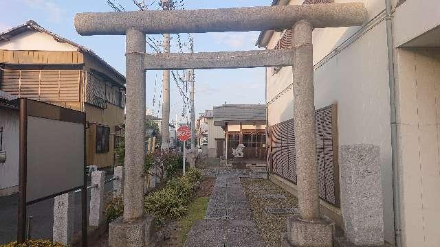 埼玉県越谷市越ヶ谷本町8-11 市神神明社の写真2