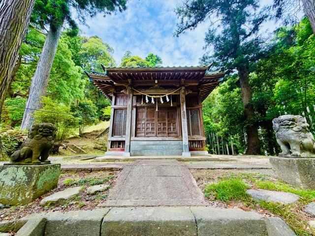 白山神社の写真1