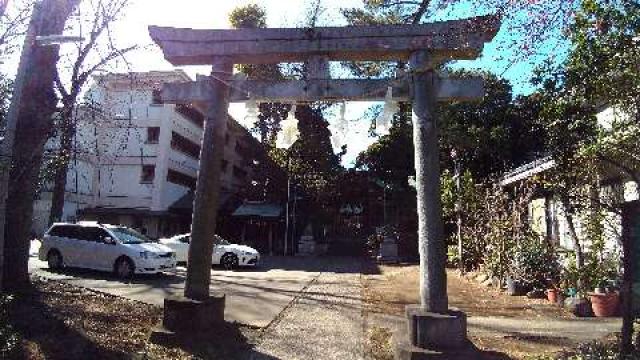 東京都新宿区西落合2-17-17 御霊神社の写真1