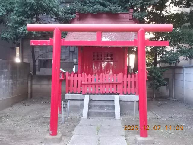 神奈川県横浜市鶴見区鶴見中央1ｰ21ｰ24 東関森稲荷社の写真2