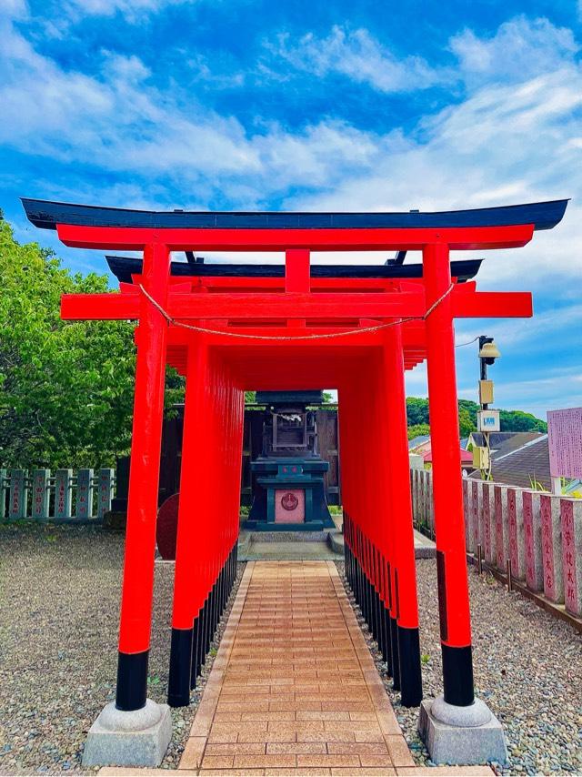 宇気の稲荷社（本牧神社境内）の参拝記録1