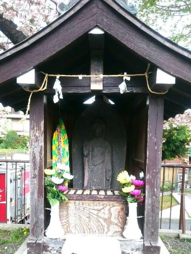 神奈川県横浜市南区永田南2ｰ9ｰ26 白幡神社 阿弥陀如来（白幡神社境内小堂）の写真2