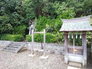 慰霊碑（白旗神社境内）の参拝記録(またたびさん)