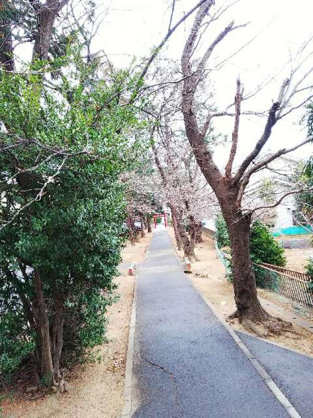 神奈川県横浜市青葉区新石川町1ｰ24ｰ9 驚神社の写真5