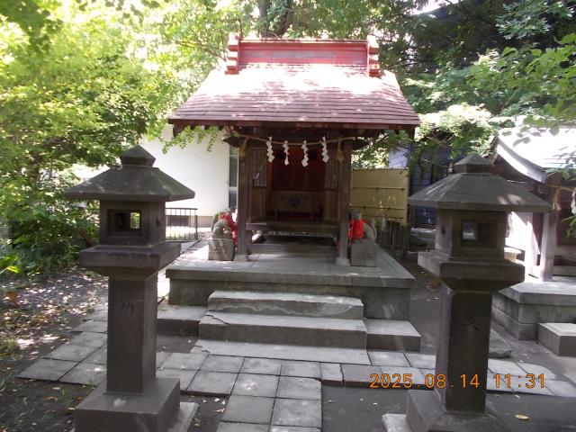 神奈川県川崎市川崎区大師駅前2ｰ13ｰ16 藤森稲荷神社（若宮八幡宮）の写真3