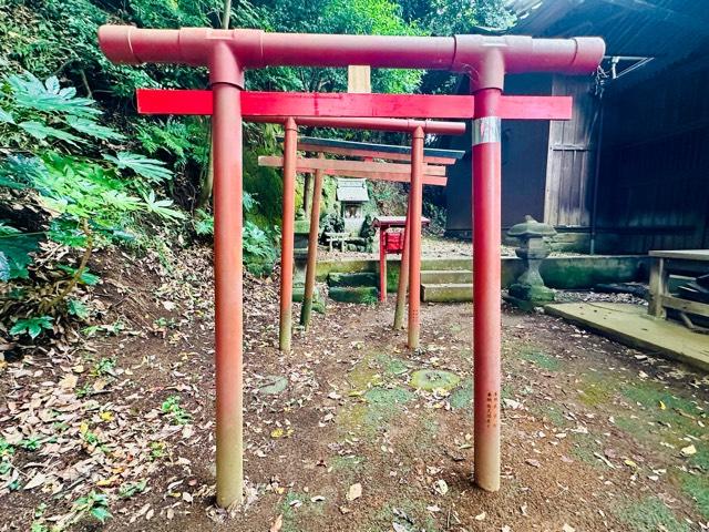 神奈川県横須賀市不入斗町3-4御嶽神社 福徳稲荷社の写真1