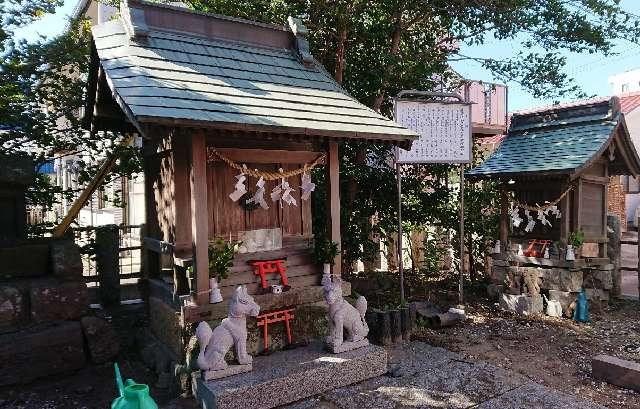 稲荷神社の参拝記録(狛猫さん)