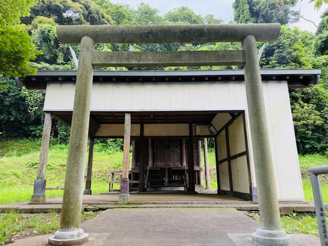 神明社の写真1