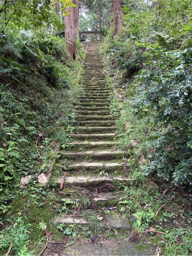 新潟県上越市三和区岡田24 風巻神社の写真5