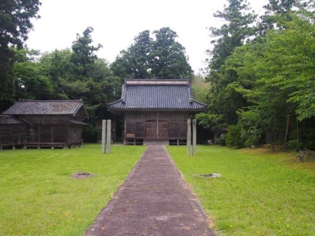新潟県佐渡市金丸1252 引田部神社の写真1