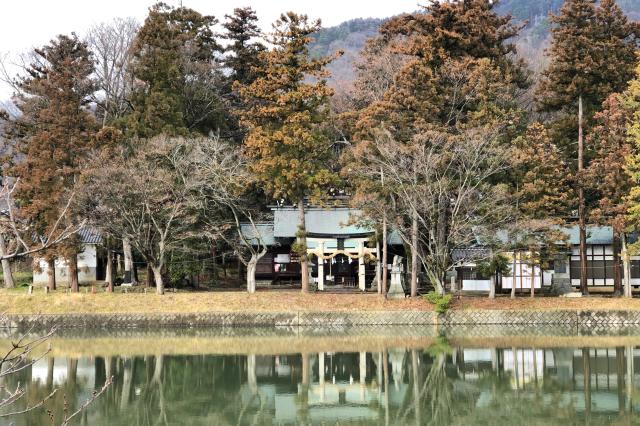 治田神社の写真1