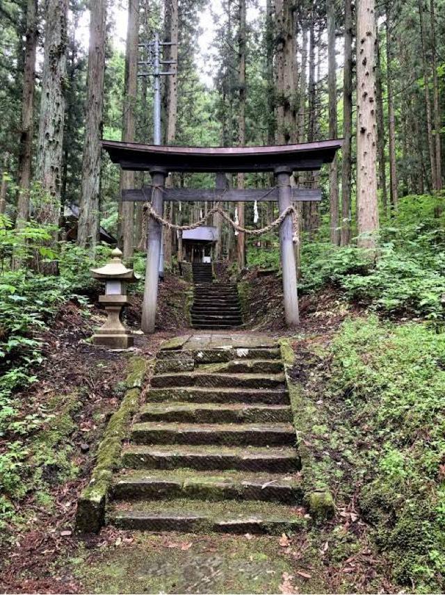 長野県北安曇郡白馬村大字北城字善鬼堂17446 青鬼神社の写真1
