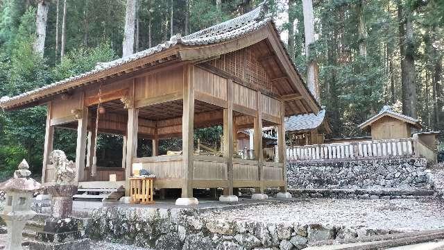 三輪神社の写真1