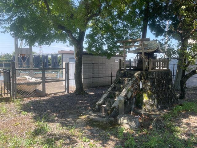 岐阜県加茂郡川辺町西栃井1104番地の3 水神神社の写真2