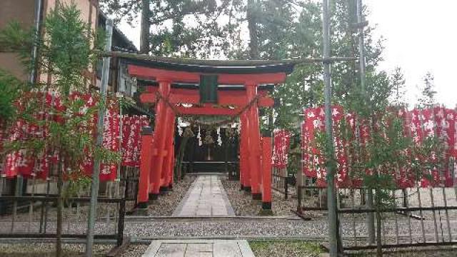 岐阜県高山市八軒町3丁目4番地 陣屋稲荷神社の写真1
