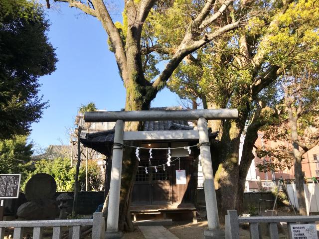 静岡県伊東市桜木町1-2-10 日暮八幡神社の写真1