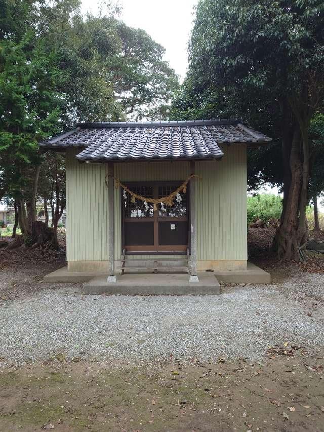 六所神社の写真1
