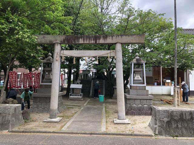 錦神社の写真1